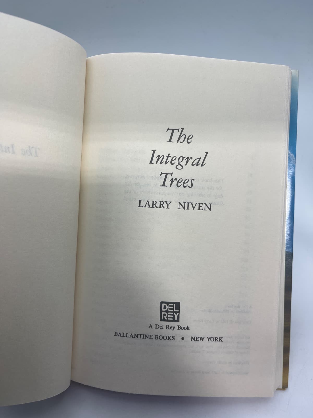 The Integral Trees & The Smoke Ring - BCE by Larry Niven - title page