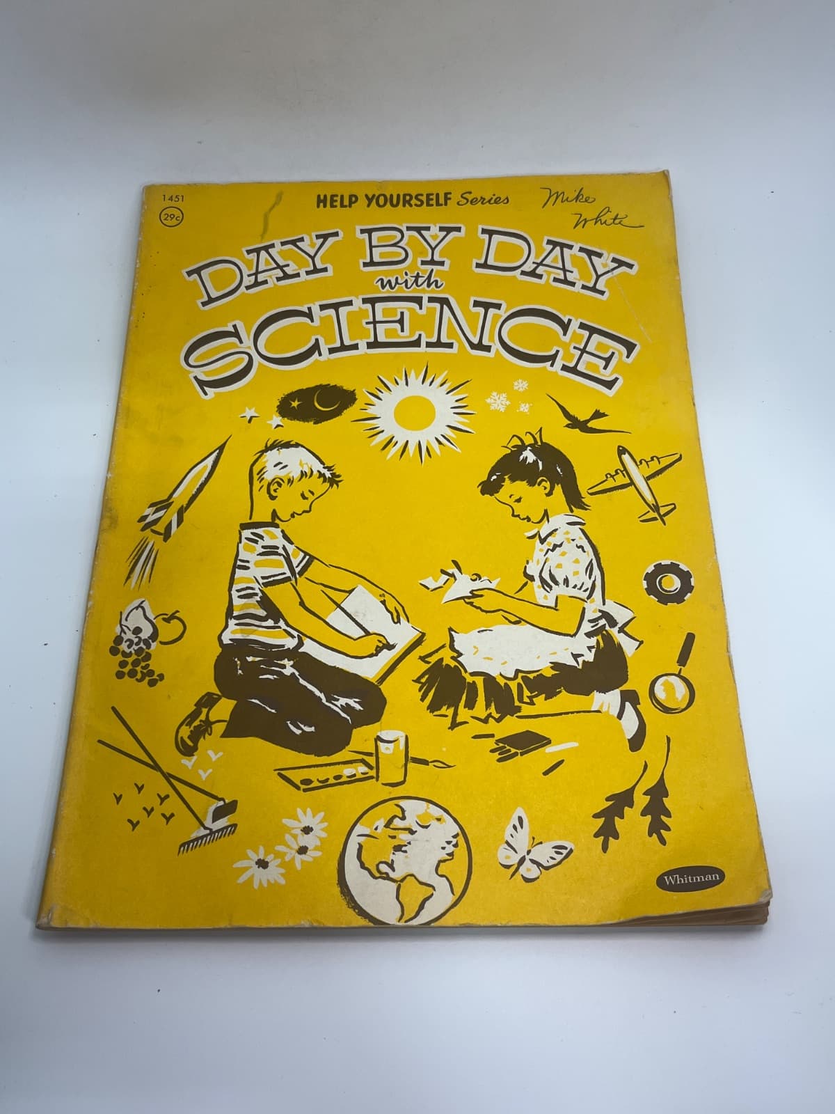 Day by Day with Science by Gladys and Dorothy Forler - front cover