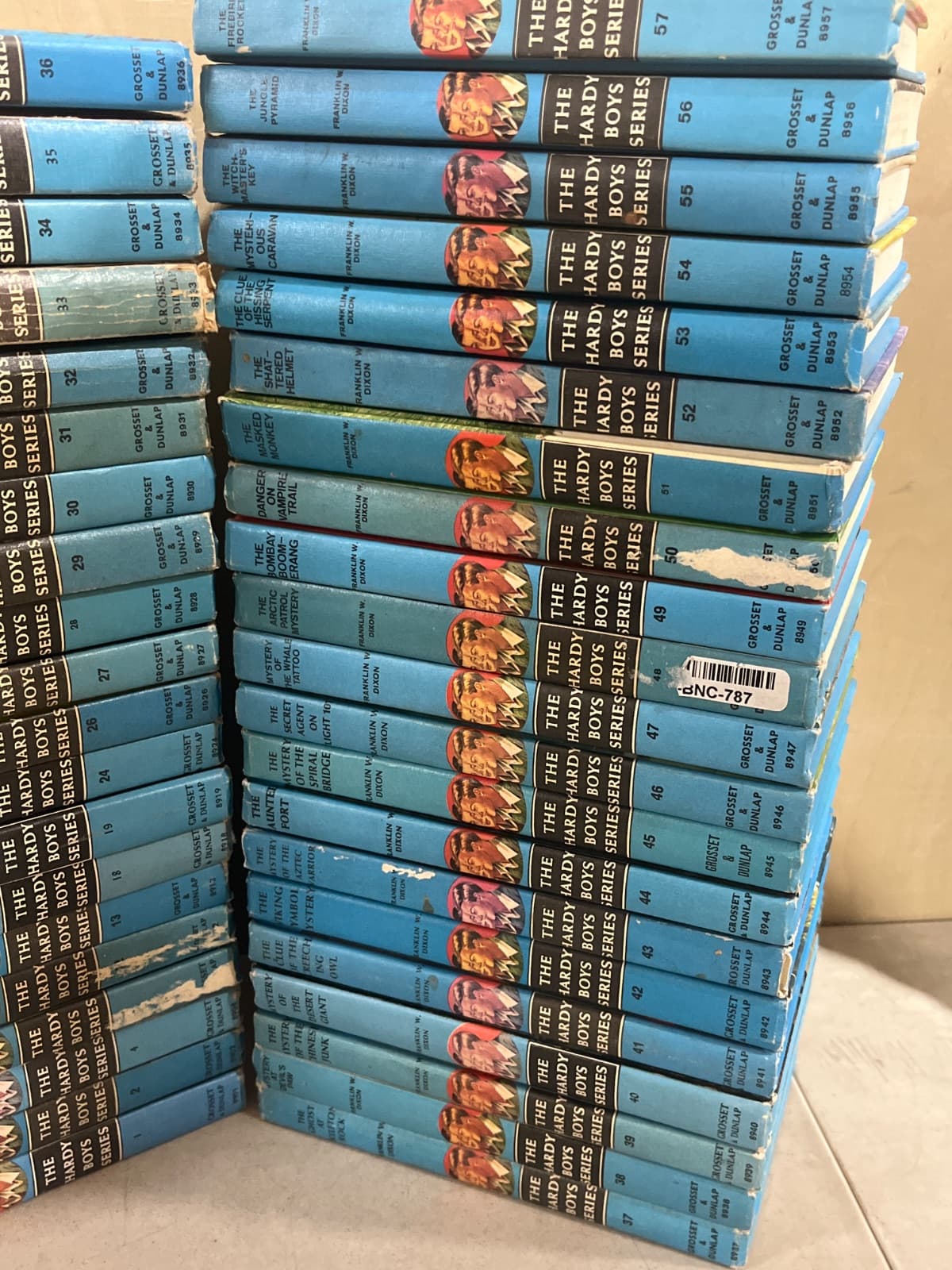 The Hardy Boys Series Matte Blue Vintage Covers - Mixed Lot of 41 by Franklin W. Dixon - additional view