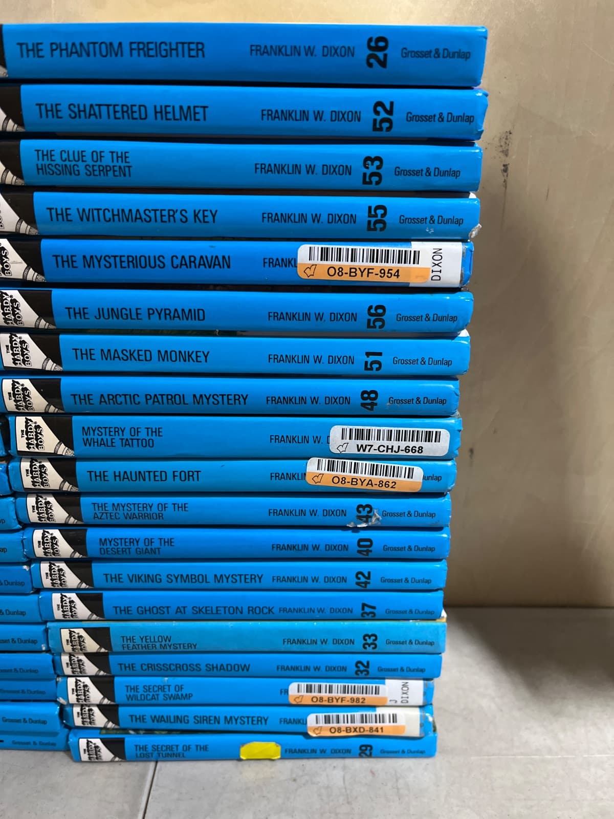 The Hardy Boys - Mixed Lot of 38 - Glossy Flashlight Edition by Franklin W. Dixon - additional view