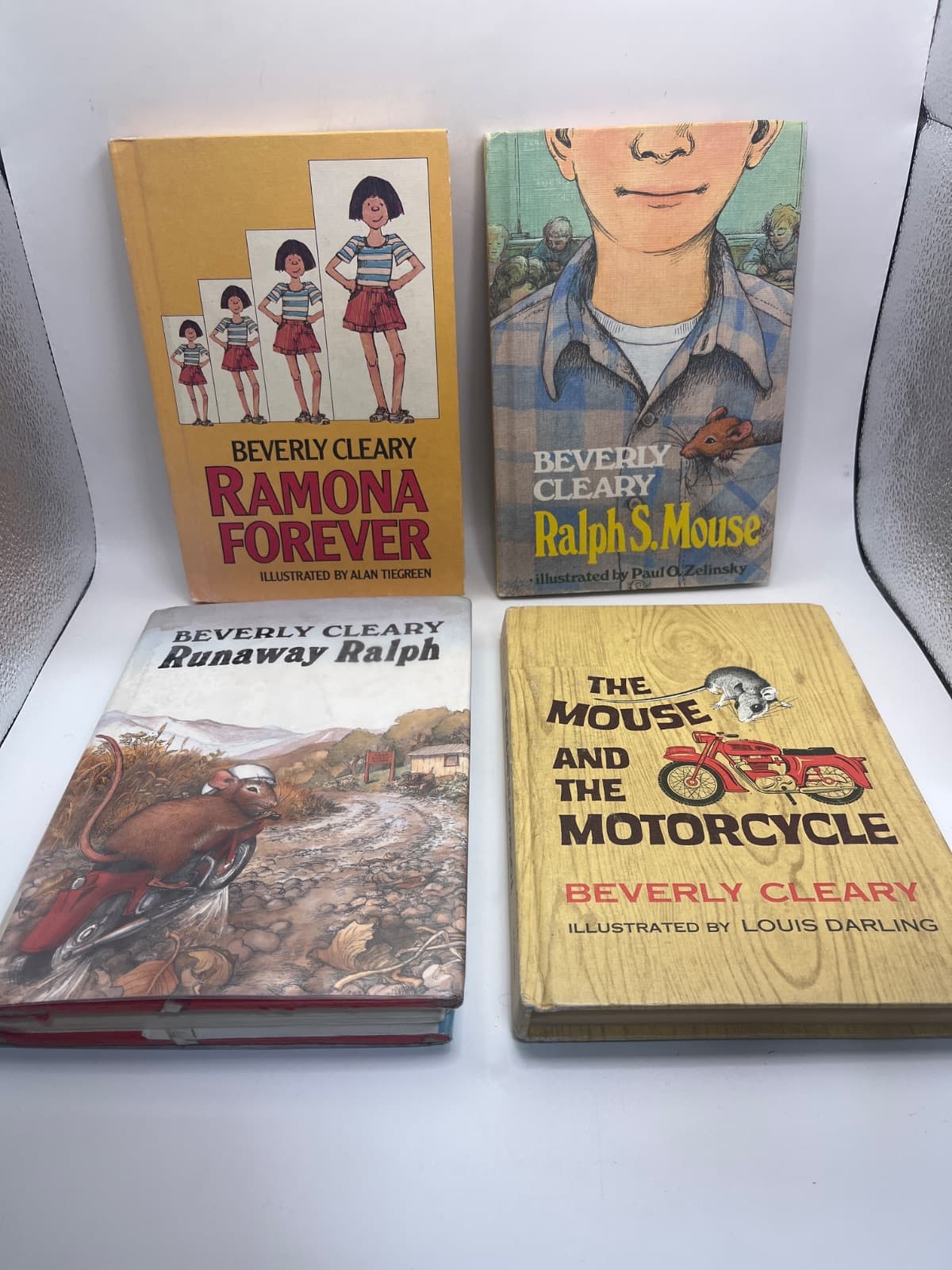 Mixed Vintage Hardback Lot of 4 - Beverly Cleary - Weekly Reader by Beverly Cleary - additional view