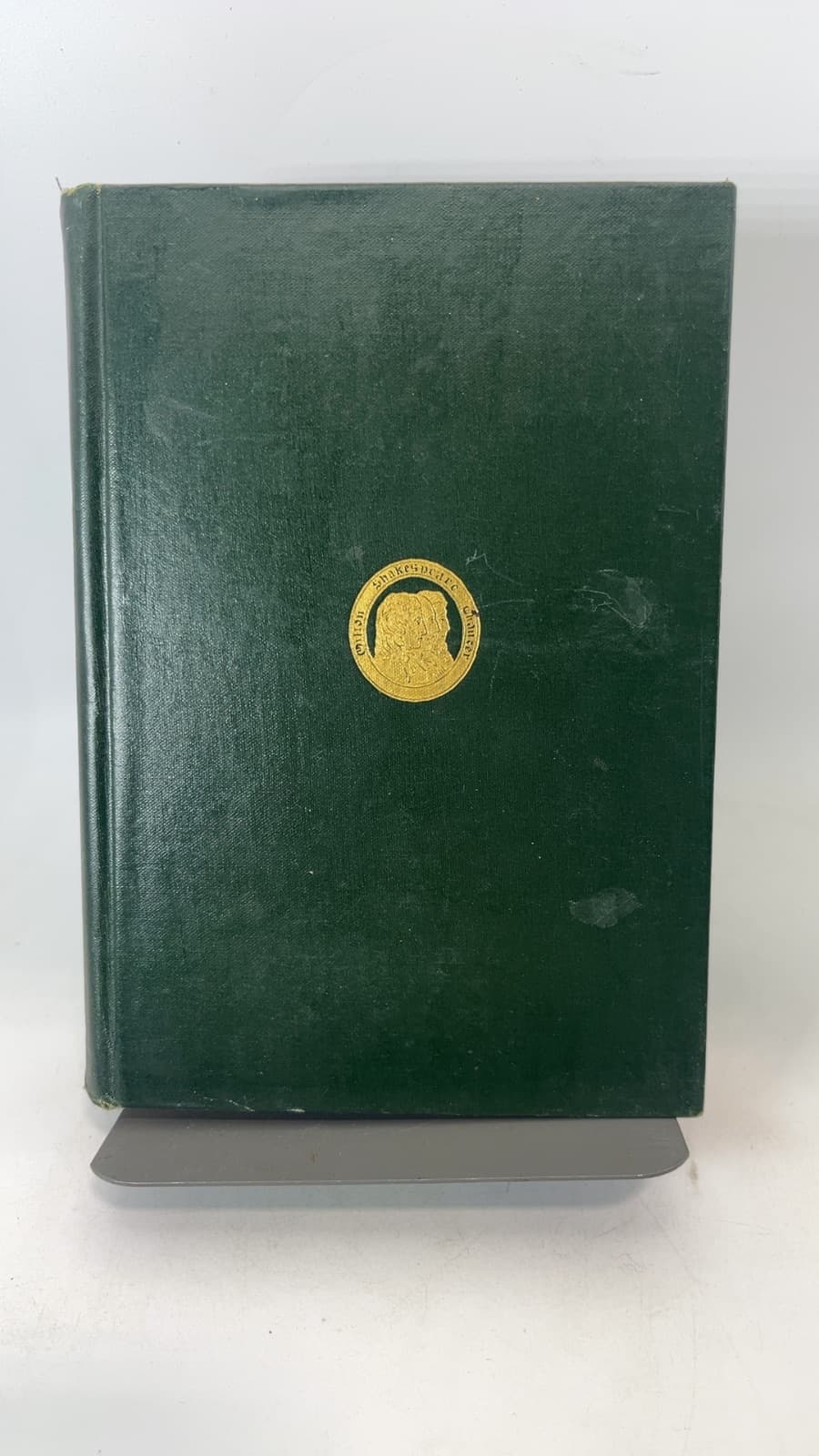 English Lands Letters and Kings: From Celt to Tudor by Donald G. Mitchell - front cover