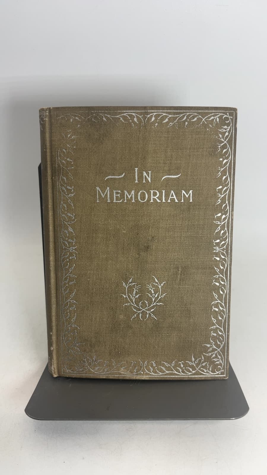 In Memoriam: The Lover's Tale and Other Poems by Alfred Lord Tennyson - front cover