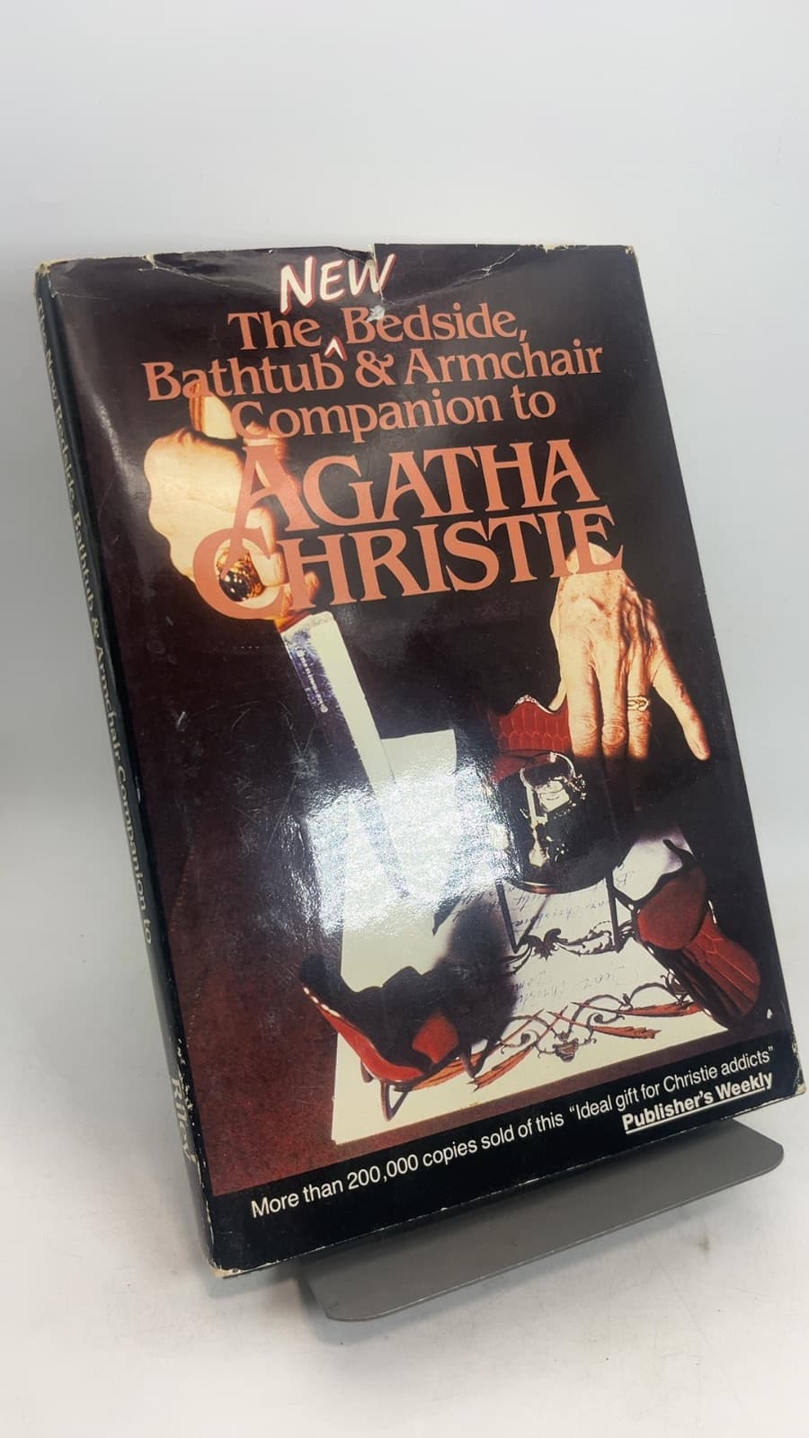 New The Bedside, Bathtub & Armchair Companion to Agatha Christie by Edited by Dick Riley and Pam McAllister - front cover