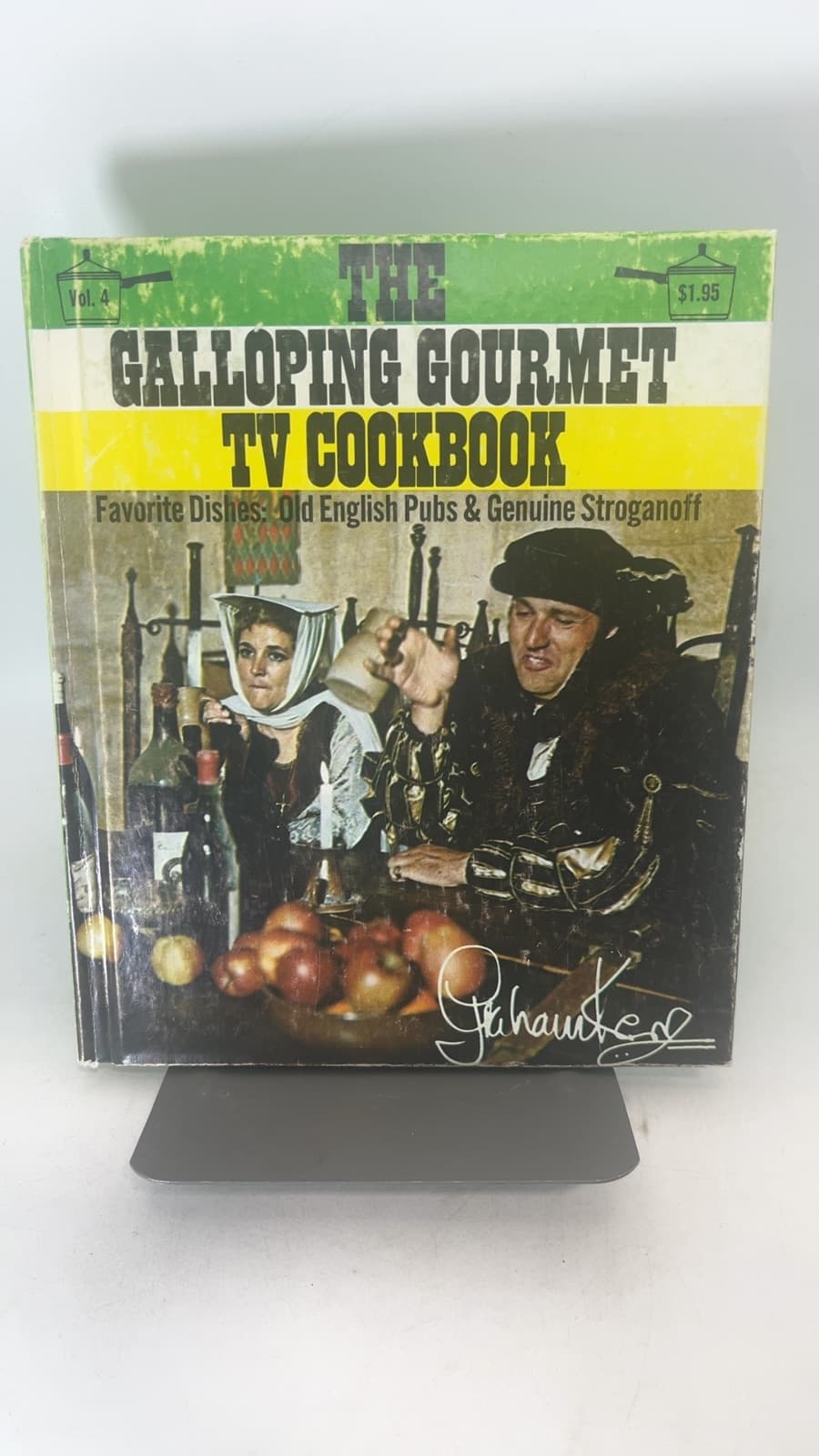 Graham Kerr's Galloping Gourmet Television Cookbook Volume 4 by Graham Kerr - front cover
