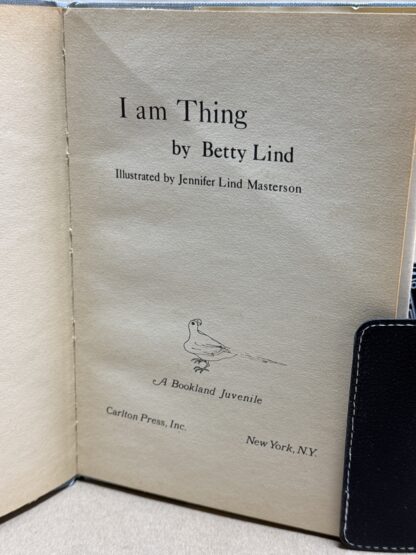 I Am Thing [Hardcover] Betty Lind - Image 4