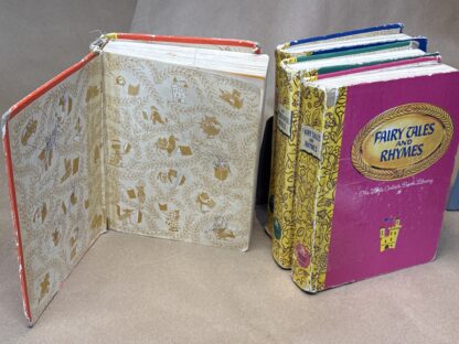 The Little Golden Book Library [hardcover] Set of Four Volumes 1969 - Image 6