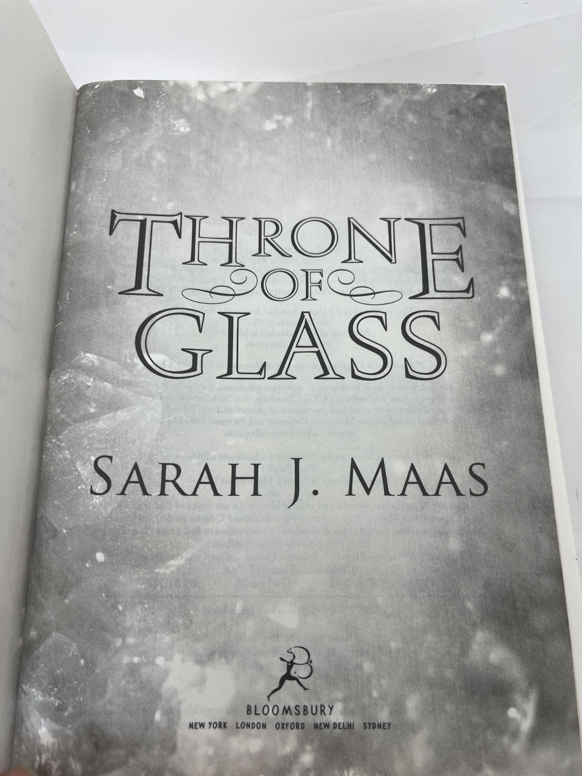 Throne of Glass - Sarah J Maas - Out of Print Paperback - Image 2