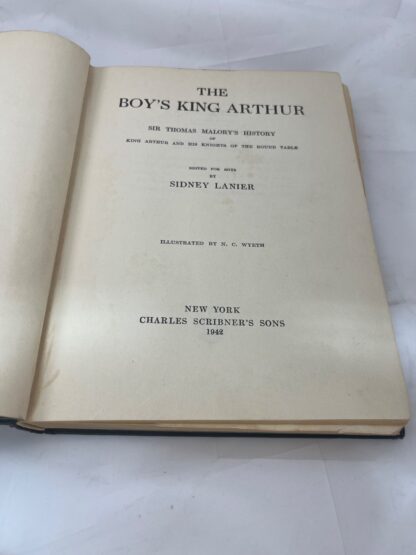 The Boy's King Arthur - Lanier, Wyeth - Charles Scribner's Sons - 1922 - Image 2
