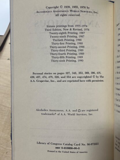 Alcoholics Anonymous - 3rd Edition(1990,36th Printing) - Image 3