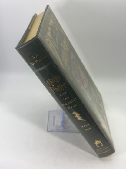 Harry Potter and the Sorcerer's Stone Limited Collectors Edition - DAMAGED - Image 7