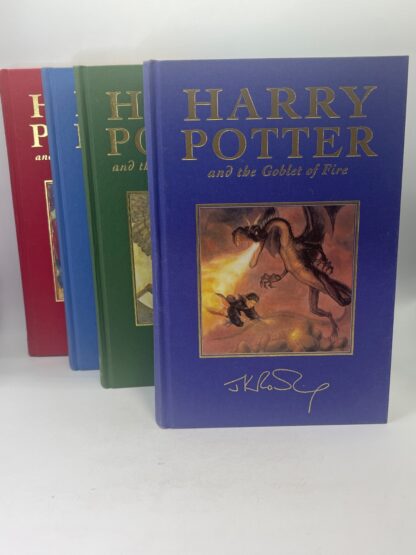 Harry Potter Gift Set Deluxe Signature Edition w Slipcase - Books 1-4 - Image 5