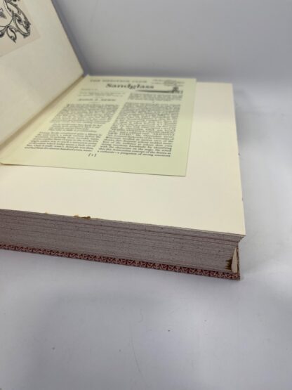 Politics & Poetics - Heritage Club Sandglass - Image 7