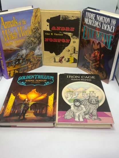 Andre Norton - Mixed Lot of 5 - Book Club Edition - Image 5