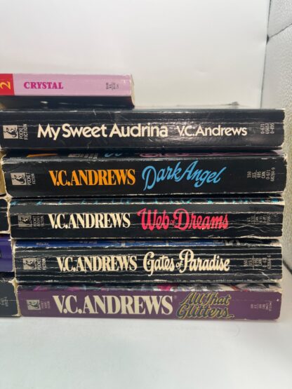 V.C. Andrews - Mixed Book Lot of 11 - Image 3