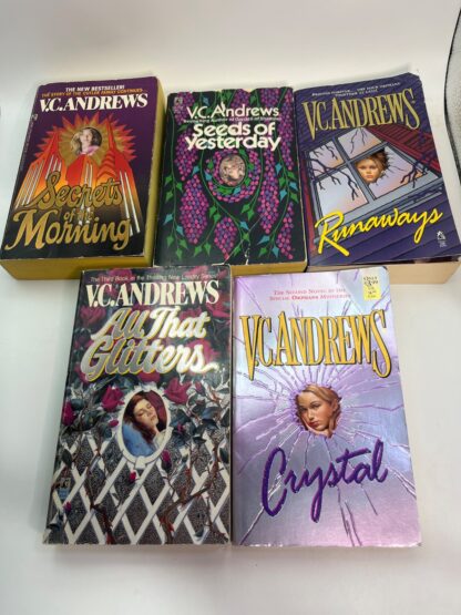 V.C. Andrews - Mixed Book Lot of 11 - Image 6
