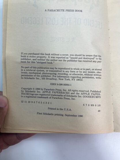 Legend of the Lost Legend - Goosebumps #47 - NO STICKERS WATER DAMAGE - Image 10
