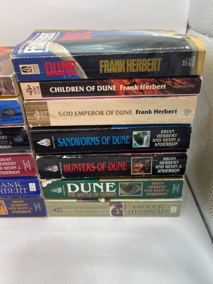 Dune Series - MIXED LOT OF 13 - Image 3