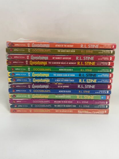 Goosebumps - Mixed Lot of 13 Books (1990's) - Cover