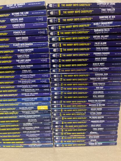 The Hardy Boys Casefiles - Mixed Lot of 60 - Image 2