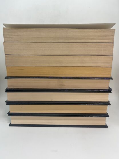 House of Night Series - Lot of 8 - (Hunted, Untamed, Betrayed, Marked, Hidden, Awakened, Tempted, Burned) - Image 2