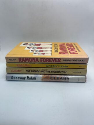 Mixed Vintage Hardback Lot of 4 - Beverly Cleary - Weekly Reader - Cover