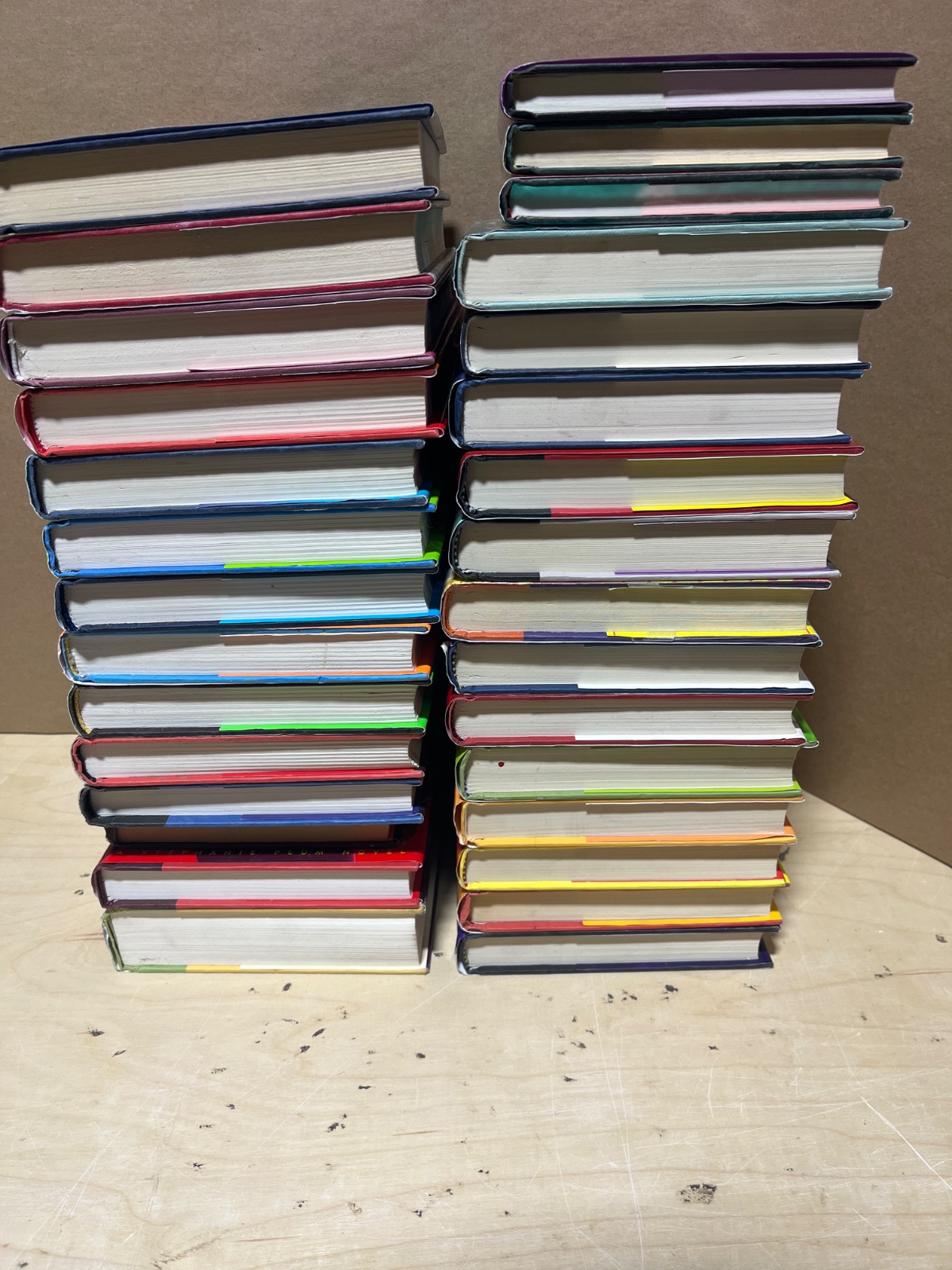 Stephanie Plum Lot of 30 - Three Plums in One(1-3) - Books 4-28 & 4 Between the Numbers - Image 6