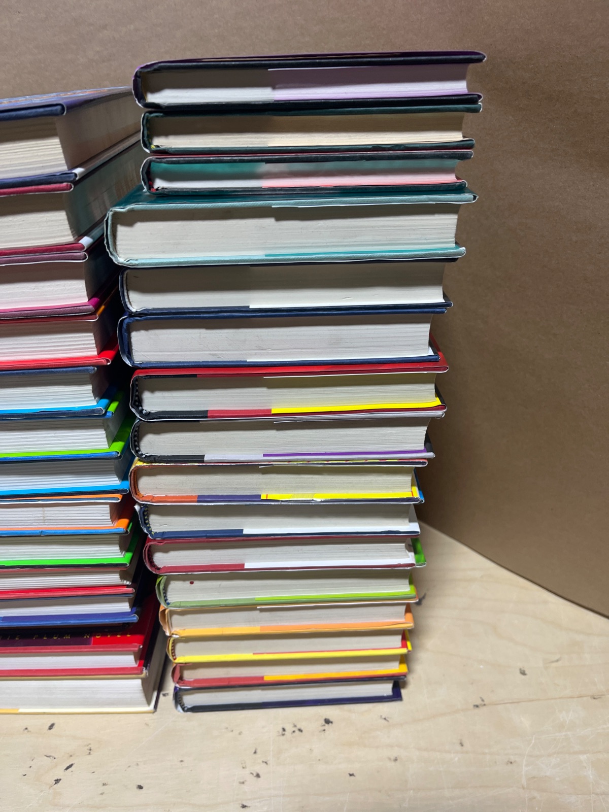 Stephanie Plum Lot of 30 - Three Plums in One(1-3) - Books 4-28 & 4 Between the Numbers - Image 8