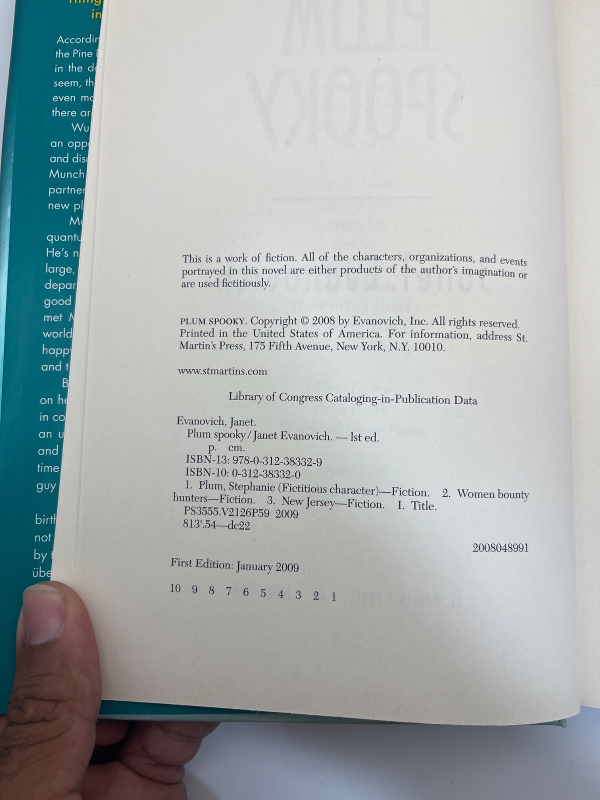 Plum Spooky - First Edition - First Printing - SIGNED - Image 6