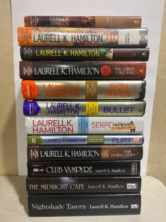 Anita Blake Vampire Hunter - Mixed Lot of 12 - Cover