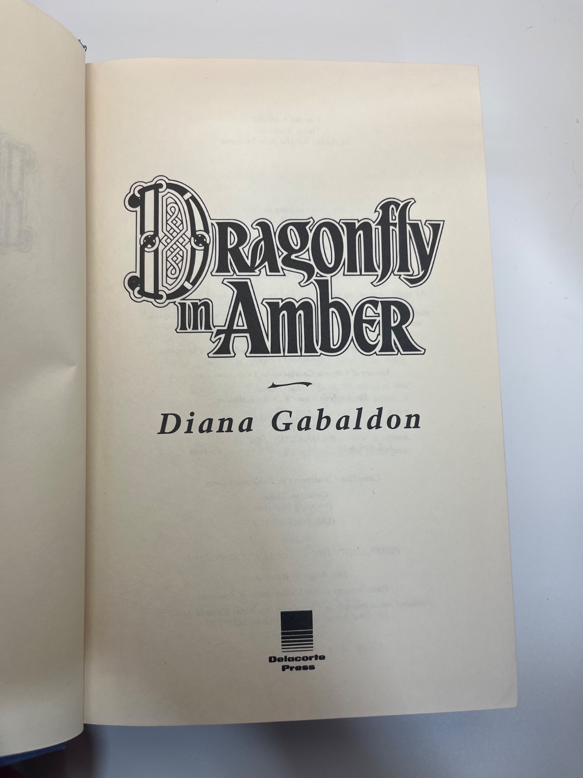 Dragonfly in Amber - First Edition, 4th Print - 1992 - Image 10