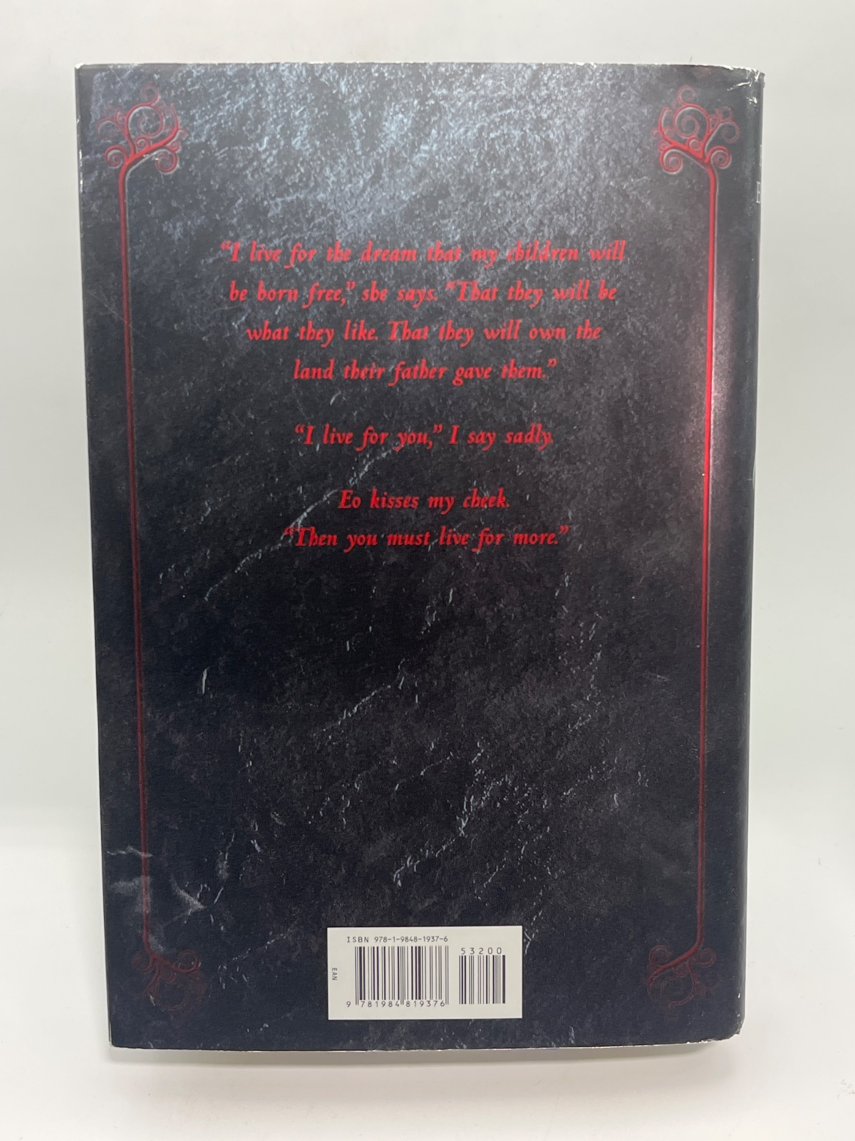 Red Rising - Barnes & Noble Edition - Image 4