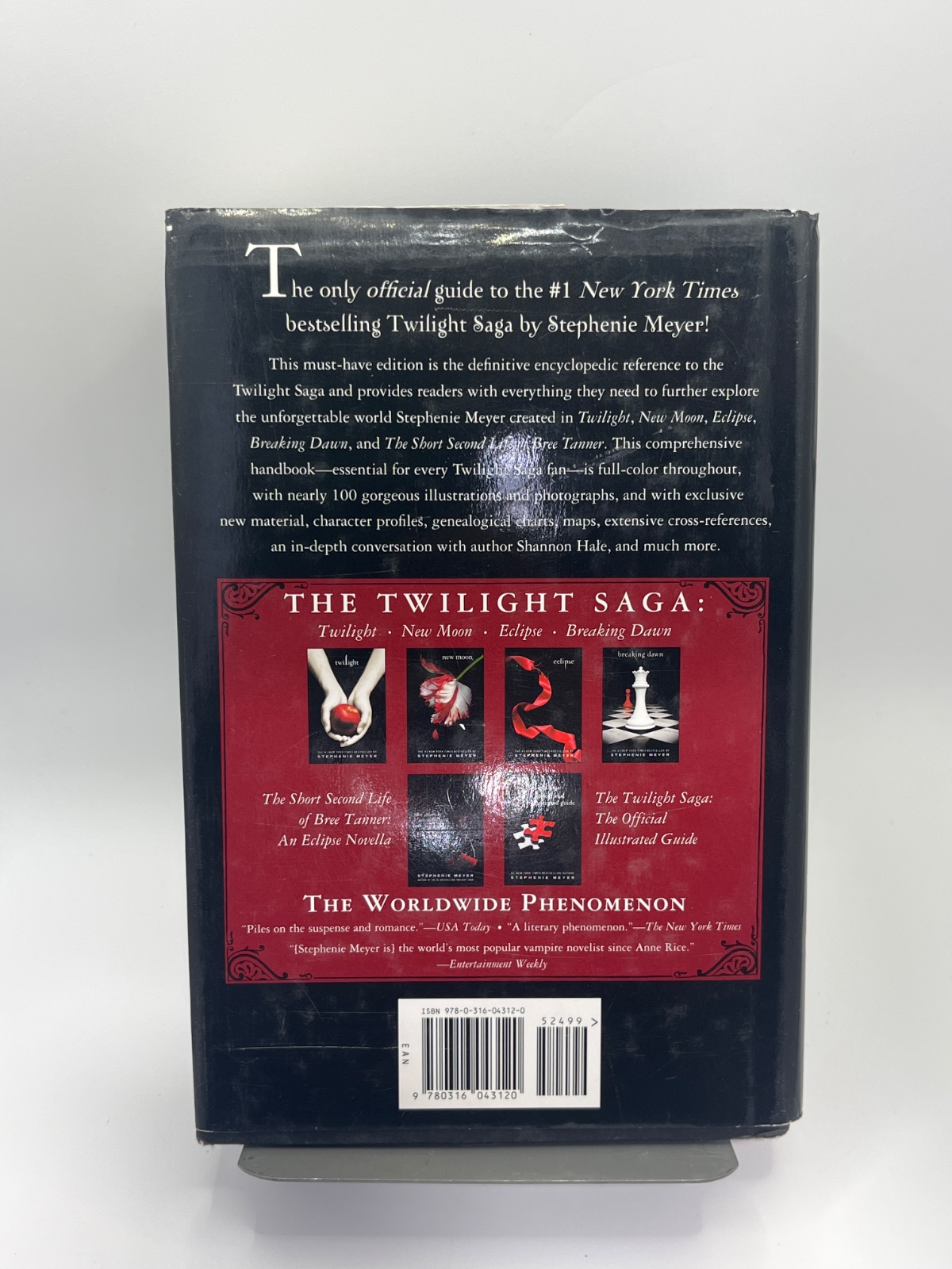 The Twilight Saga: the Official Illustrated Guide - First Edition - - Image 5