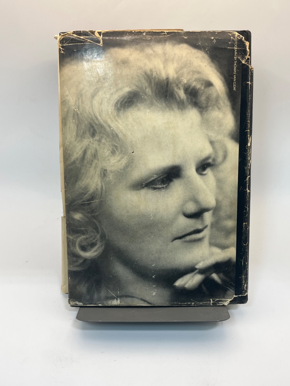 Flowers in the Attic - Book Club Edition - Water Damage - Image 2