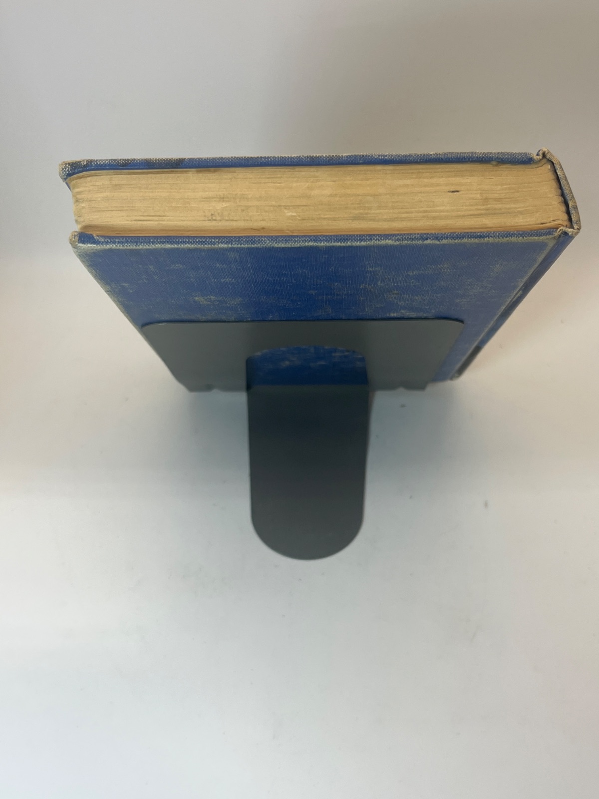 Edge of Violence - Image 3