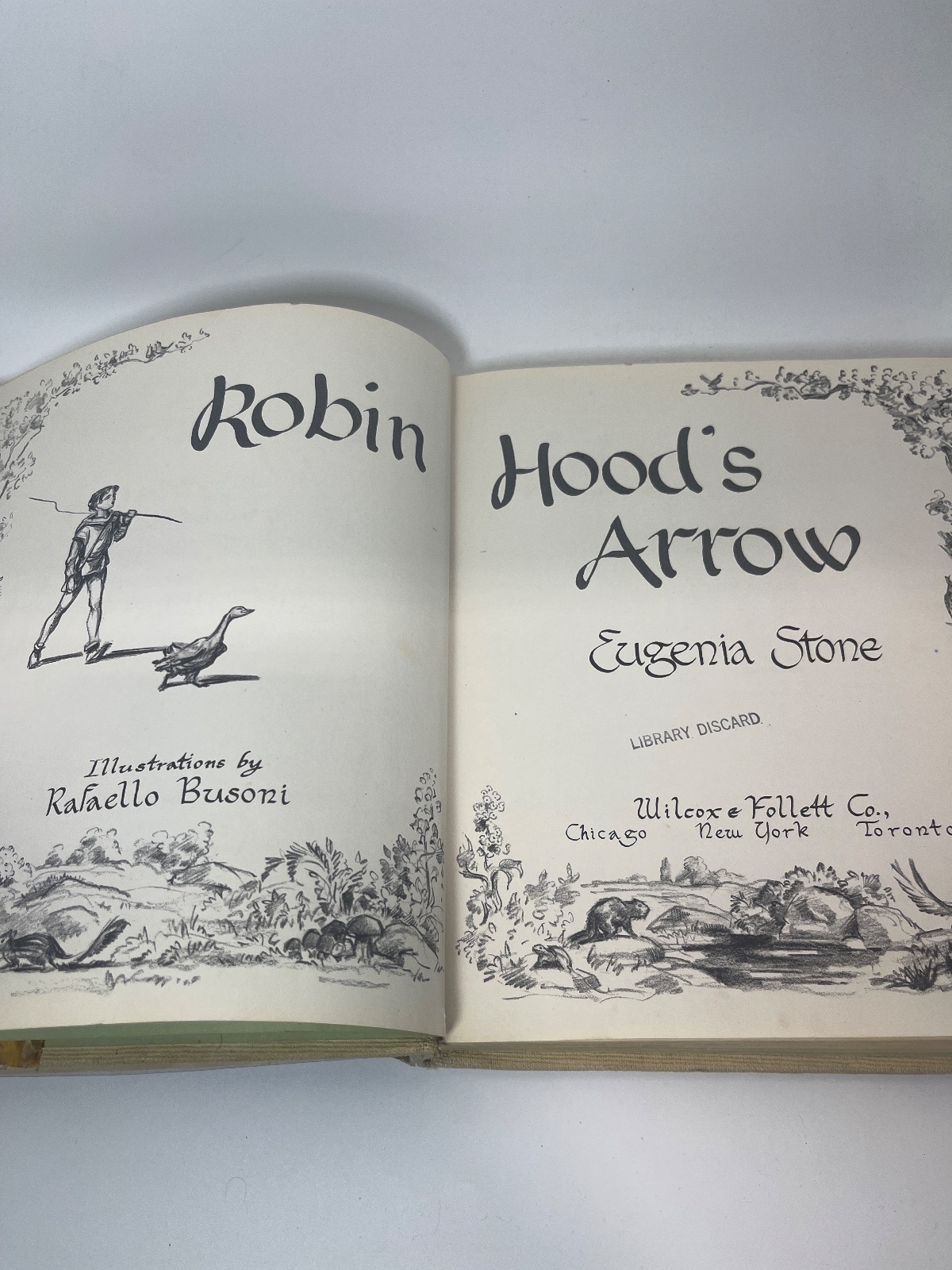 Robin Hood's Arrow - Third Printing - Children's Classic - Image 9