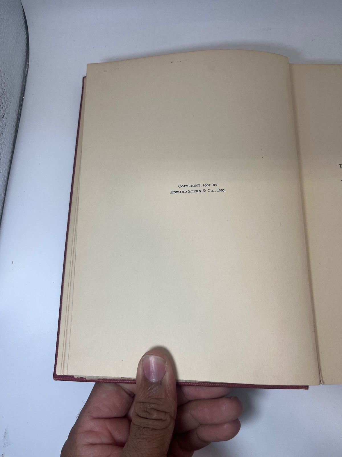 The Spell of the Yukon and Other Verses - 1907 - Image 9