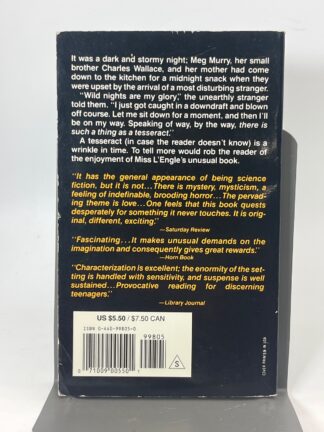 A Wrinkle in Time - Cover