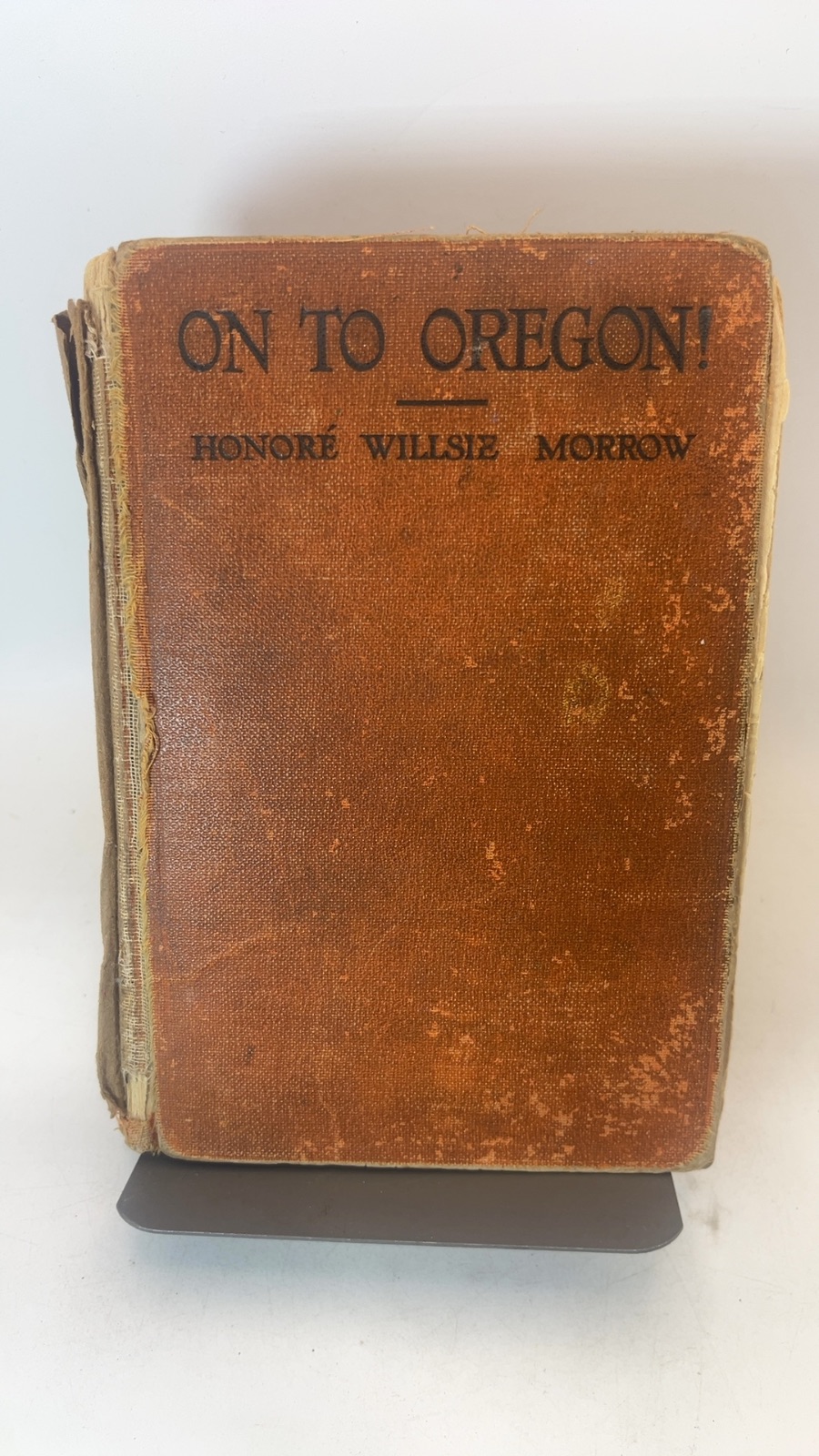 On to Oregon! The Story of a Pioneer Boy - Cover