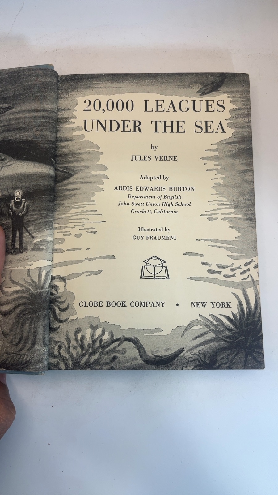 20,000 Leagues Under the Sea - Image 4