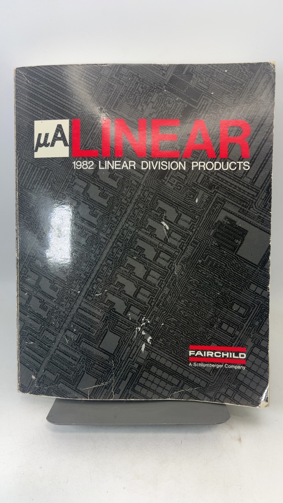 μA Linear 1982 Linear Division Products - Cover