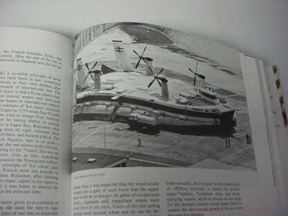 Oxford Companion To Ships & the Sea 1976 [Hardcover] Kemp, Peter - Image 4